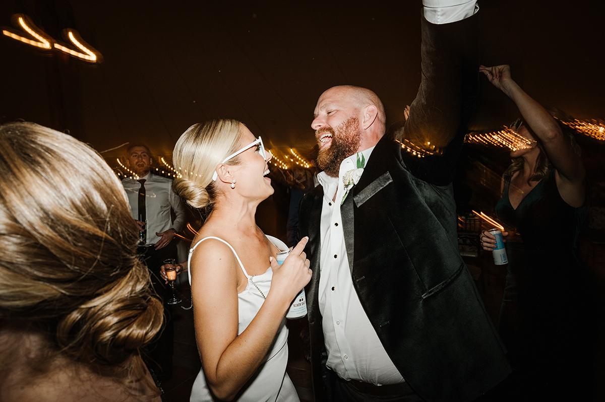 reception couple dancing