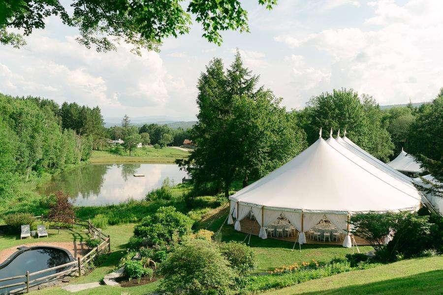 Best Outdoor Tent Wedding Venues In New England 